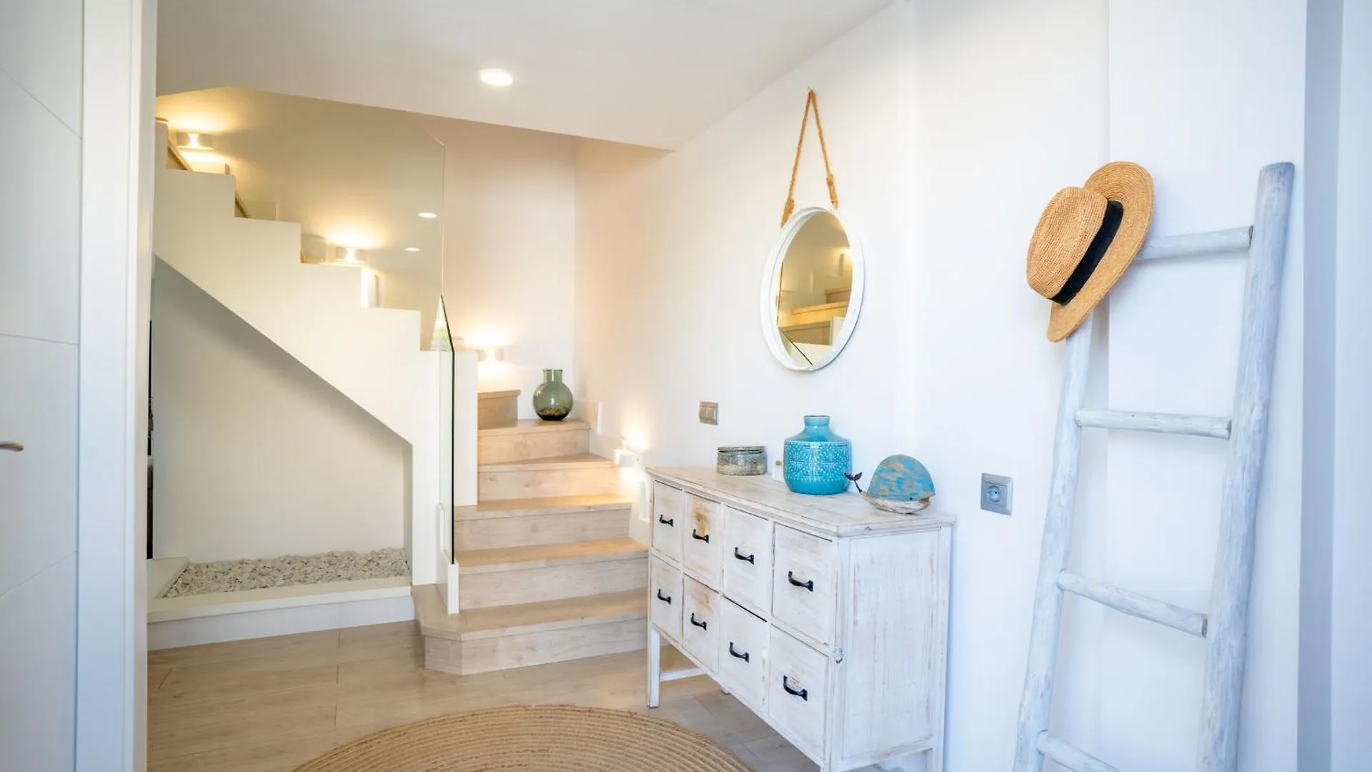 Trendyhomes Retamar II - Diseno, Confort Y Playa 阿尔梅里亚